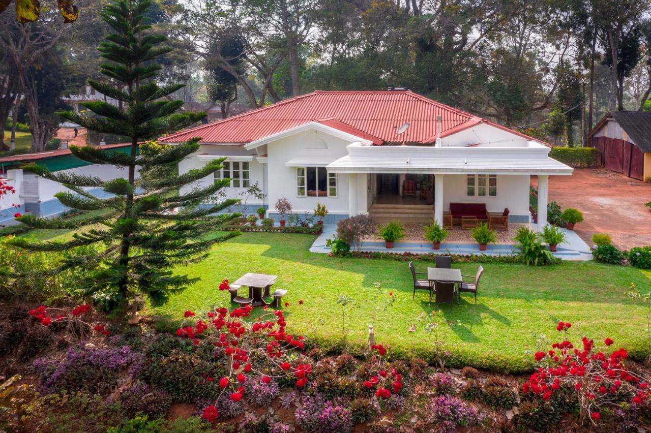 Вилла Ama Plantation Trails Coorg Gonikoppal Экстерьер фото